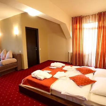 Guest house Maya House *